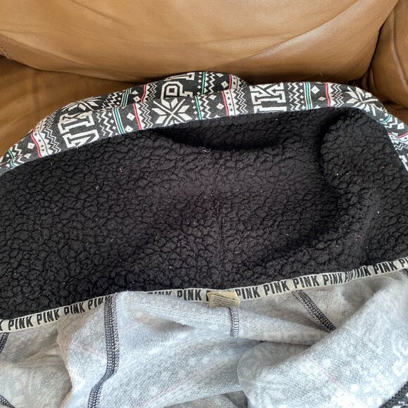 Pink Victoria's Secret Holiday Snowflake Onesie W/Sherpa Hood Size XS - Picture 7 of 7